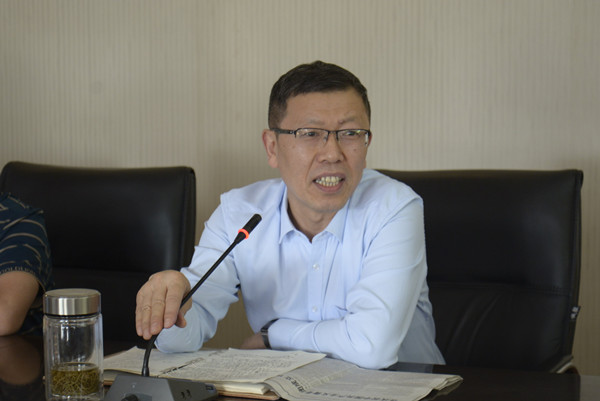 taptap点点官方网站举行思政课集体备课会(图4)