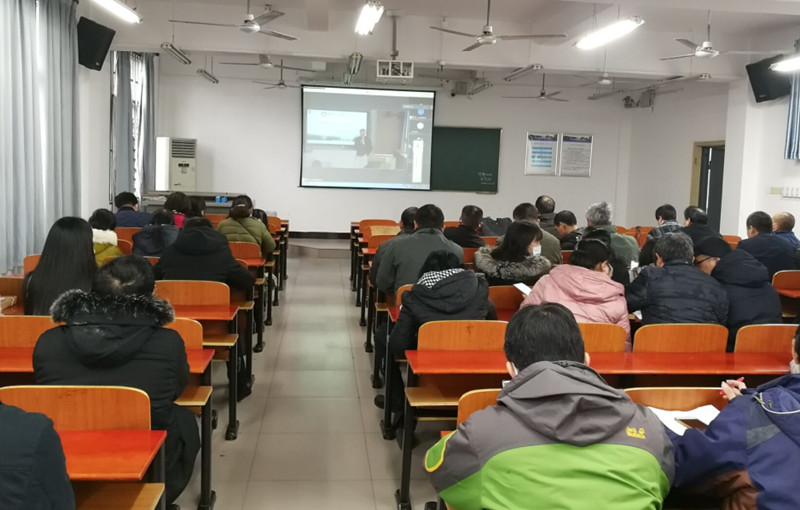 taptap点点官方网站开展课程思政专题培训(图3)