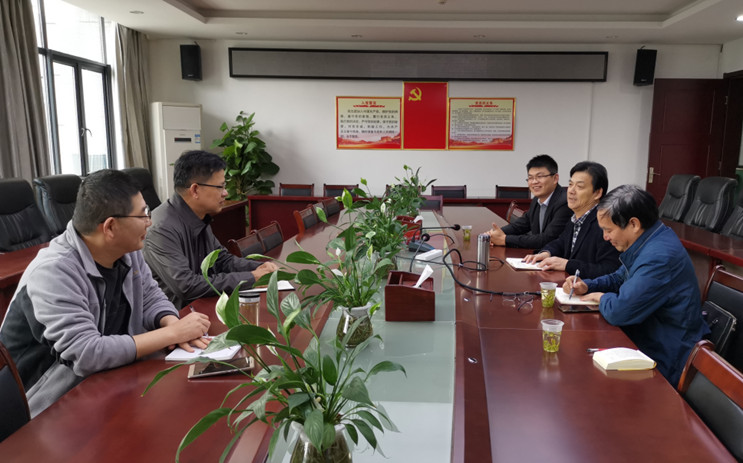 taptap点点官方网站大中小学思政课一体化建设研究中心主任赴江夏区教研室研究中心工作(图1) taptap点点官方网站大中小学思政课一体化建设研究中心主任赴江夏区教研室研究中心工作(图1)