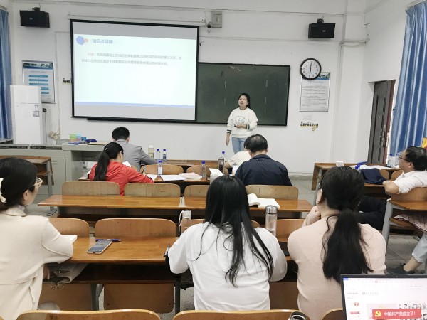 taptap点点官方网站举行学习宣传贯彻党的二十大精神青年教师教学竞赛(图2) taptap点点官方网站举行学习宣传贯彻党的二十大精神青年教师教学竞赛(图2)