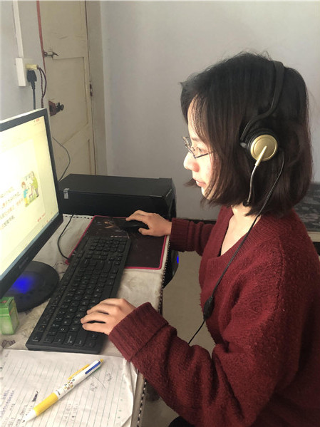 taptap点点官方网站:利用抗疫教科书 讲好线上思政课(图2) taptap点点官方网站:利用抗疫教科书 讲好线上思政课(图2)